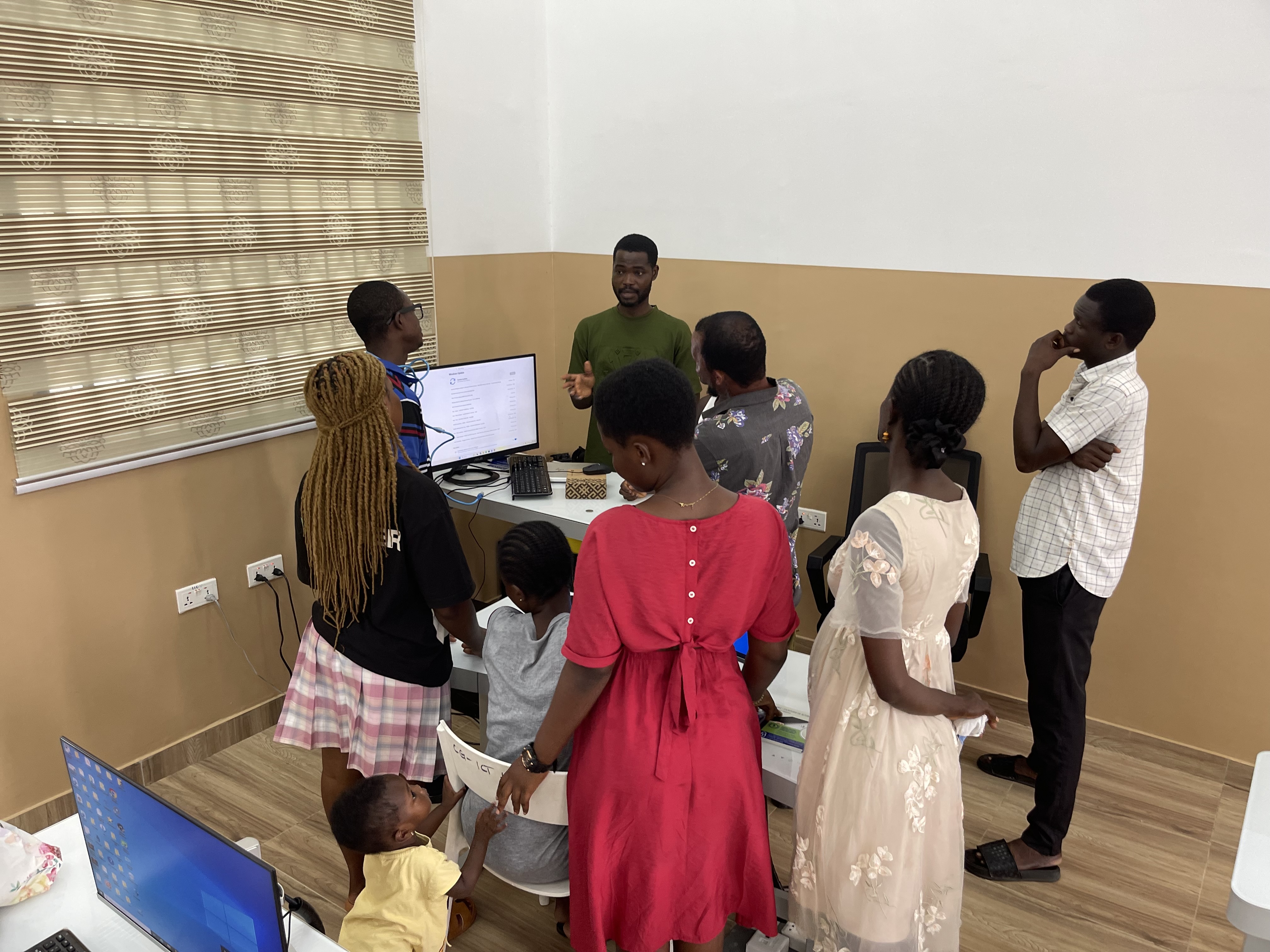 Installing and Configuring Windows, User Accounts, Drivers, and Microsoft Office, One on One with Win Asafo